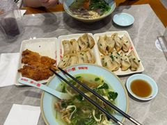 -小姜锅贴(凤凰街店)