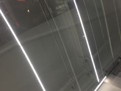 -鲨鱼皮汽车凹陷玻璃修复(静安店)