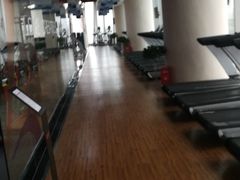 -奇迹健身金茂汇店