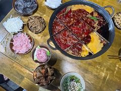 -正南齊北重庆老火锅(光华村直营店)