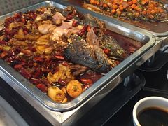 -鸣记脆皮烤鱼·海鲜烤鱼(三八广场店)
