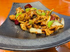 -老码头黑皮肘子锅包肉(文政街店)