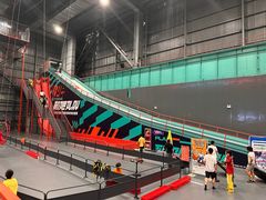 -极限PLAY运动娱乐新世界·团建派对潮玩休闲馆·室内蹦极高空游乐园