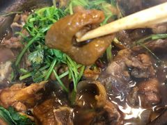 -渝君重庆火锅(嘉宾路店)
