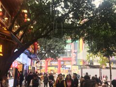 -八一好吃街·高品美食广场