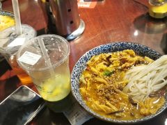 -粉家柳州螺蛳粉(杨宅路店)