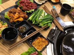 -赞酱川式烤肉(蜀都万达店)