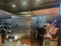 -麦当劳(新王府井店)