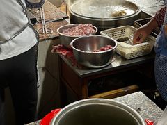 -正宗杨记普洱酸醋米线(总店)