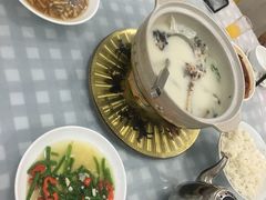 -天乐农家鱼头王(天目湖店)