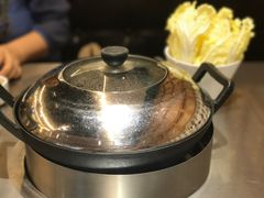 -胡须佬鸡煲四季火锅店(石厦西村直营店)