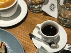 檸檬皮濃縮咖啡-Moka Bros 摩卡站(嘉华店)
