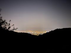 -鬼笑石后山停车场