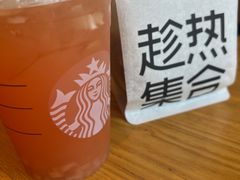 -星巴克臻选(上海长风大悦城店)