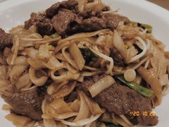 干炒牛河-粤·向群饭店(龙津东路总店)