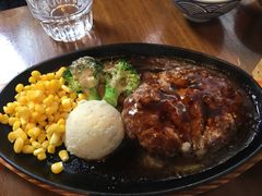 黑胡椒牛肉饼-铃木食堂(帽儿胡同店)