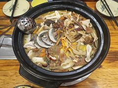 -菌之家·专业纯野生菌火锅·特色炒菌