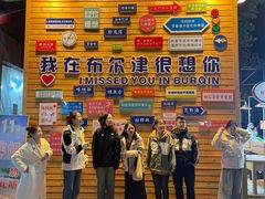 -布尔津河堤夜市
