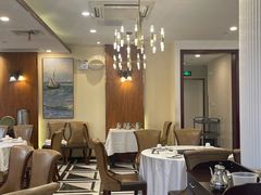 -老人和饭店(淮海中路店)