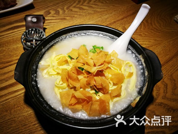 避风塘艇仔粥