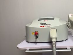 -咪咪专业脱毛连锁机构