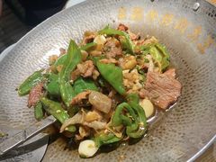 -费大厨辣椒炒肉(万家丽一店)