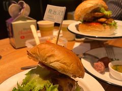 -龙治汉堡(中华城店)