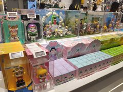 -泡泡玛特POPMART(侨福芳草地店)