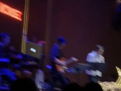 -TZ House音乐现场(来福士中心店)