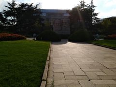 -中共上海市委党校 上海行政学院