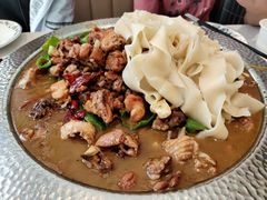 爆炒小公鸡-巴扎屋大盘鸡·新疆菜(汇嘉时代店)