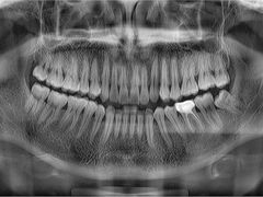 -瑞尔齿科(上海长风大悦城店)