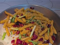 -巴厘龙虾·榜首油焖大虾(音乐学院·沿江酒馆店)