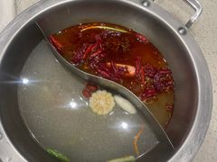 鸳鸯锅底-小龙坎火锅(香港中路店)
