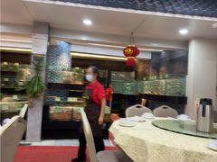 -鹏城人家海鲜酒家·23年老字号(较场尾店)