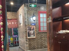 -东口码头·烧鸽子·鱼头泡饼·地方菜(金鹰悦城店)