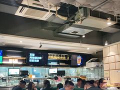 大堂-木屋烧烤(岗顶二店)