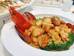 -万龙洲海鲜(大兴绿地缤纷城店)