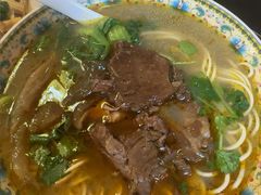 -金杨拉面王小吃面馆·牛三宝面·红烧牛肉粉