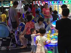 -反斗乐园π·电玩·高空拓展·蹦床(龙华天虹店)