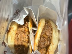 -穆得·老周家牛肉烧饼(普利街店)