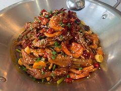 -张大师鸭爪爪特色干锅(南湖店)