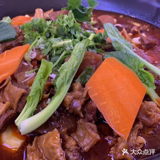 香霸筋头巴脑排骨锅(龙岗店)