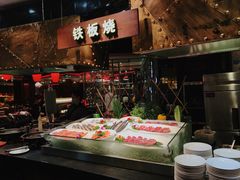 自助取餐区-四海一家自助餐(益田假日广场店)