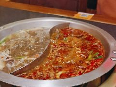 -沸炉重庆老火锅(军事博物馆店)