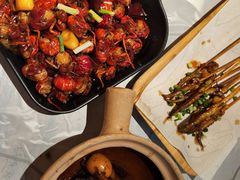 -巴厘龙虾·榜首油焖大虾(音乐学院·沿江酒馆店)