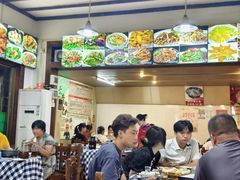 -洞密园美食城(富华路店)