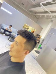 点击看大图 -川和潮人漂色·烫染·接发