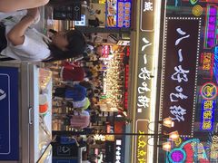 -八一路好吃街(雨田商务大厦店)