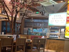 -蜜桃餐厅·伴山(湖滨商业街店)